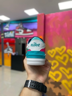 NIKE AIR FORCE SHADOW PRETO/ROSA/VERDE - Tenis Bessa