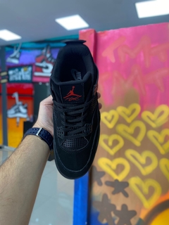 NIKE AIR JORDAN 4 PRETO - comprar online