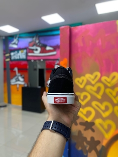 VANS OLD SKOOL PRETO/BRANCO - Tenis Bessa