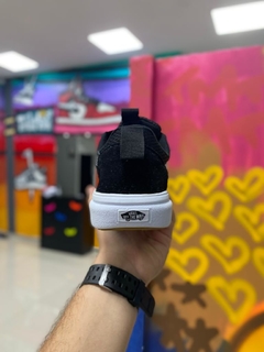 VANS ULTRA RANGER PRETO/BRANCO - Tenis Bessa