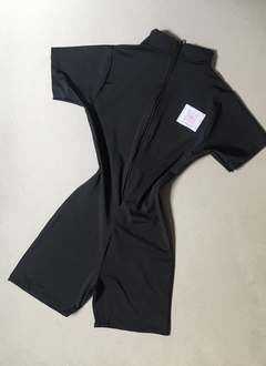 catsuit corto