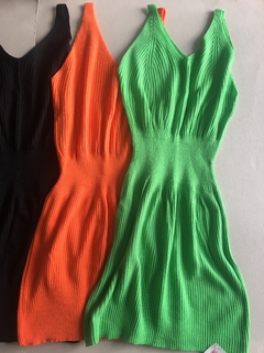 vestido hilo na internet