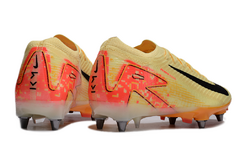 Nike TRAVA DE FERO SG na internet