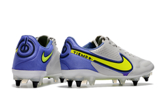 Nike TRAVA DE FERO SG na internet