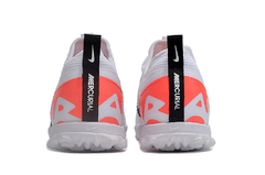 Nike SOCIETY na internet