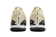 Nike SOCIETY na internet