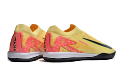 Nike FUTSAL na internet
