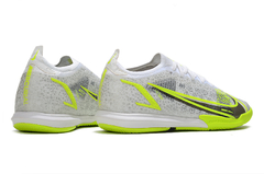 NIKE FUTSAL na internet