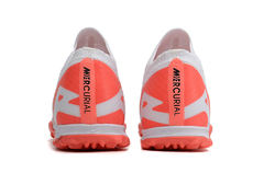 Nike SOCIETY na internet