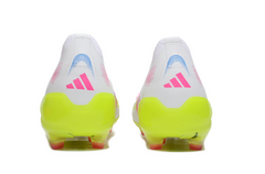 CHUTEIRA ADIDAS na internet