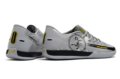 NIKE FUTSAL na internet