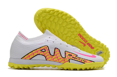 Nike SOCIETY na internet