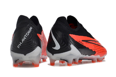Nike Phantom GX Elite na internet