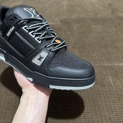 CALZADO SNEAKERS LOUIS VUITTON TRAINER BLACK 1 (IMPORTACION) - STREET SHOPS 