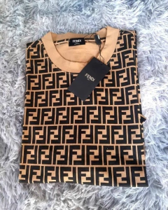 PLAYERA FENDI PARA HOMBRE MANGA CORTA CUELLO REDONDO IMPORTACION - comprar en línea