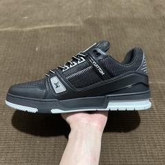 CALZADO SNEAKERS LOUIS VUITTON TRAINER BLACK 1 (IMPORTACION) - tienda en línea
