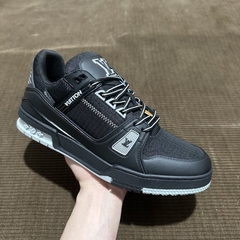 CALZADO SNEAKERS LOUIS VUITTON TRAINER BLACK 1 (IMPORTACION) en internet