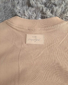 PLAYERA NIKE X FEAR OF GOD CARAMEL PARA HOMBRE MANGA CORTA CUELLO REDONDO IMPORTACION - tienda en línea