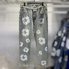 PANTALON DE MEZCLILLA CORTE RECTO DENIM TEARS (IMPORTACION) - comprar en línea