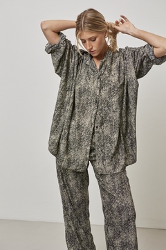 Camisa Ambar Rupper en internet
