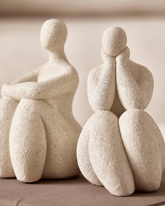 Escultura mulher em poliresina - loja online