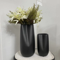 Vasos amassados orgânicos em cerâmica - comprar online
