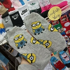 soquete minions gris