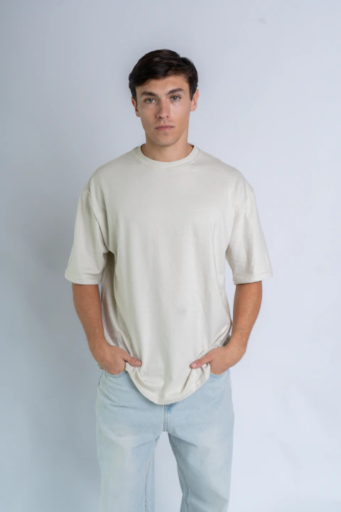 Essential Tee Hueso