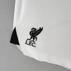 Short Liverpool 22/23 na internet