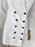 Blazer Branco Alongado com Botões Dourados TAM.P/36 CÓD.585 - loja online