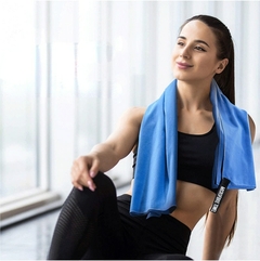 Toalla deportiva de microfibra, toalla de bolsillo de secado rápido, portátil, absorbente, ultraligera, para piscina, gimnasio, Fitness, Yoga, playa - tienda en línea