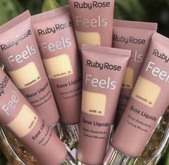 ￼Base Líquida Feels Mousse Efeito Aveludado Ruby Rose - comprar online