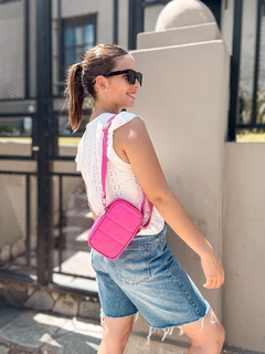 Portacelular FIO (fucsia) - comprar online