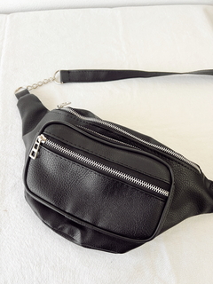 Riñonera lucy (con cadena) - tienda online