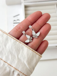 Aros mariposa nic colgante plateado - comprar online
