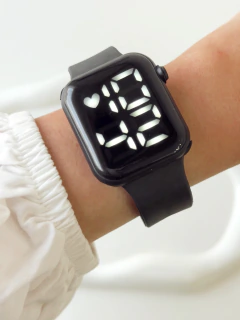 Reloj Ibiza núm blancos (negro)