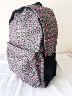 Mochila print rosa con gris en internet