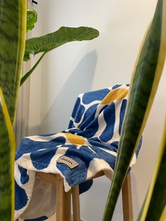 Manta Iris en internet