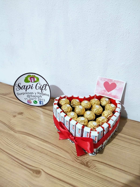 MINI CORAZON DE FERRERO CON KINDER