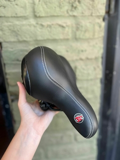 Asiento keles para playera con resorte en internet
