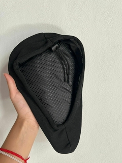 Cubre asiento negro - comprar online