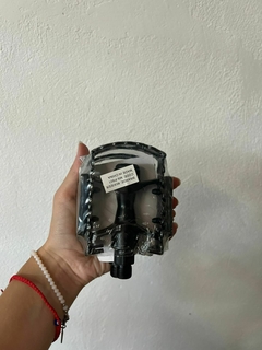 Pedales aluminio NEGROS mtb 9/16 - comprar online