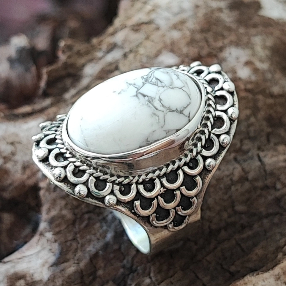 Anel Howlite Branca 01