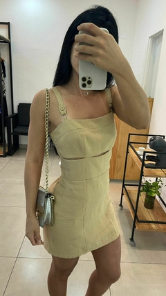 Vestido Olívia na internet