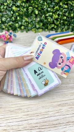 Aprendendo o Alfabeto Menina - comprar online