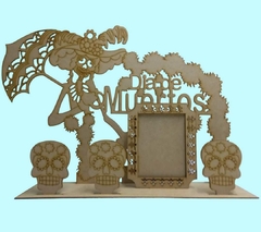 Catrina día de muertos con porta retrato y caleveritas 50x60cm con base MDF 3mm