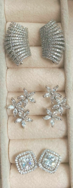 Trios Flor Prata com Zircônia na internet