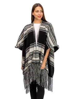 Ruana con Guarda - comprar online