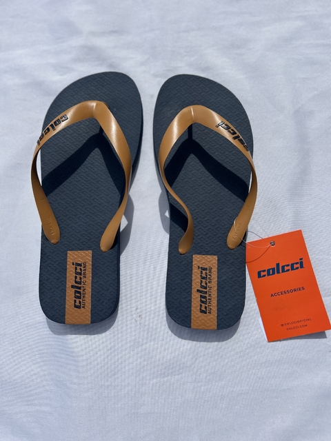 Chinelo Colcci basico bicolor