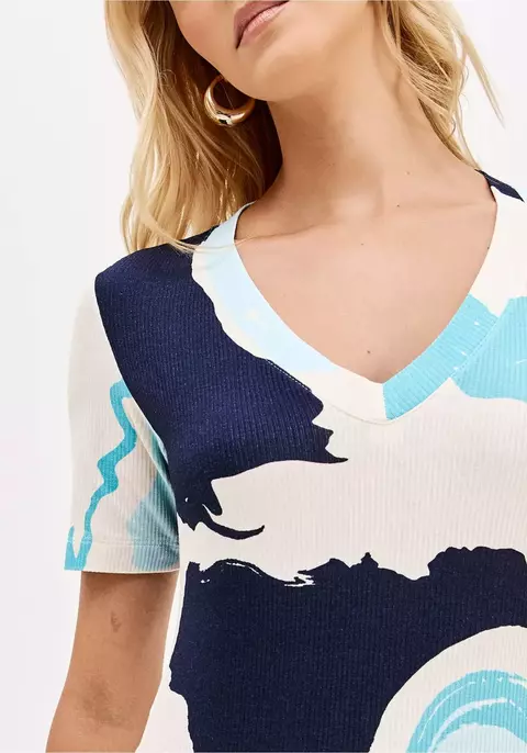 BLUSA CANELADA MANGA CURTA ESTAMPADA